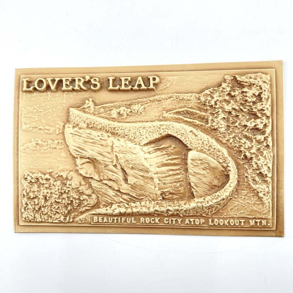 Post Plex 3D Relief Postcard Rock City Gardens Lovers Leap 1958 Eden Plastics TN